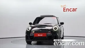 Mini Cooper, 2022 — миниатюра 2