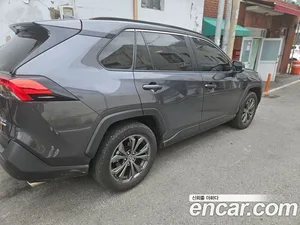 Toyota RAV4, 2025 — миниатюра 3