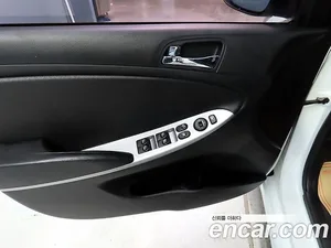 Hyundai Accent, 2013 — миниатюра 13
