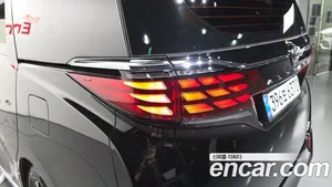 Toyota Alphard, 2025 — миниатюра 9