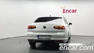 Volkswagen Passat, 2022 — миниатюра 3