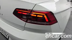 Volkswagen Passat, 2022 — миниатюра 8