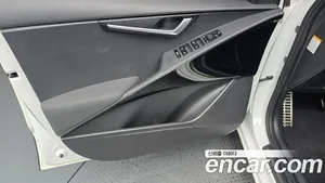 Kia Niro, 2022 — миниатюра 14