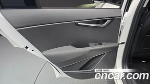 Kia Niro, 2022 — миниатюра 15