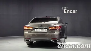 Lexus LS, 2019 — миниатюра 4