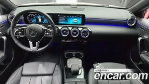 Mercedes-Benz A-Class, 2021 — миниатюра 10