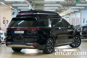 Kia Carnival, 2023 — миниатюра 2