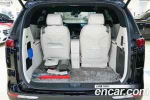 Kia Carnival, 2023 — миниатюра 16