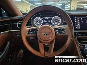 Bentley Flying Spur, 2023 — миниатюра 7