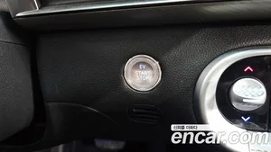 Genesis GV60, 2024 — миниатюра 26