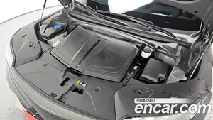 Genesis GV60, 2023 — миниатюра 6