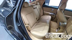 Genesis GV60, 2023 — миниатюра 18