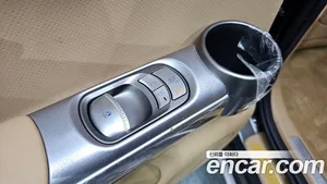 Genesis GV60, 2023 — миниатюра 30
