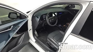 Kia Niro, 2023 — миниатюра 16