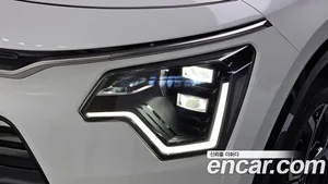 Kia Niro, 2023 — миниатюра 7