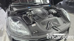 Porsche Macan, 2023 — миниатюра 6