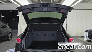 Porsche Macan, 2023 — миниатюра 20
