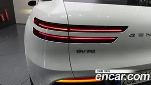 Genesis GV70, 2022 — миниатюра 9
