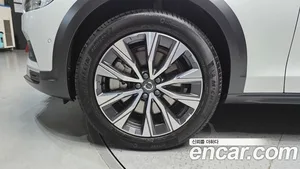 Volvo V90, 2023 — миниатюра 5