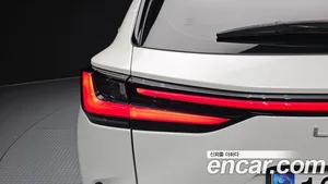 Lexus NX, 2024 — миниатюра 9