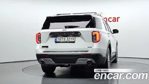 Ford Explorer, 2020 — миниатюра 3