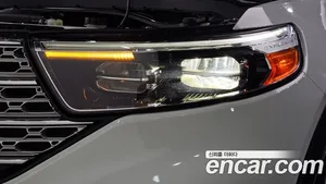 Ford Explorer, 2020 — миниатюра 7