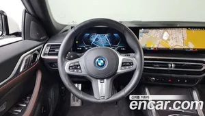 BMW i4, 2023 — миниатюра 19