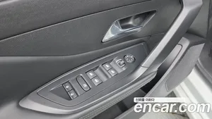 Peugeot 308, 2023 — миниатюра 18
