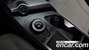 Kia EV6, 2023 — миниатюра 12