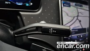 Mercedes-Benz EQE, 2023 — миниатюра 12