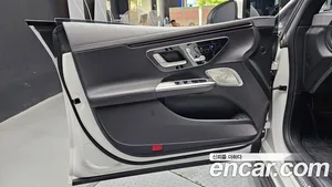 Mercedes-Benz EQE, 2023 — миниатюра 14
