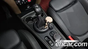 Mini Countryman, 2019 — миниатюра 11