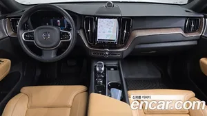 Volvo XC60, 2022 — миниатюра 10