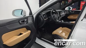 Volvo XC60, 2022 — миниатюра 13