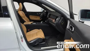 Volvo XC60, 2022 — миниатюра 17