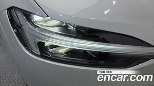 Volvo XC60, 2022 — миниатюра 8