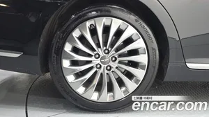 Genesis EQ900, 2016 — миниатюра 7