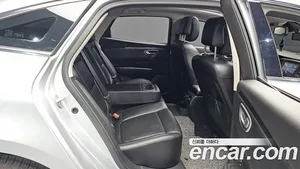 Renault SM6, 2016 — миниатюра 17