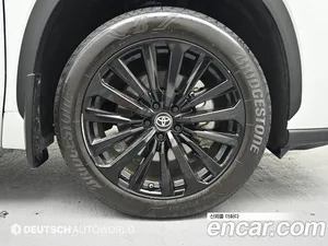 Toyota Highlander, 2023 — миниатюра 5