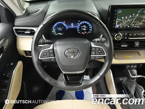 Toyota Highlander, 2023 — миниатюра 13