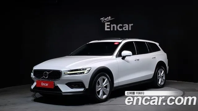 Volvo V60, 2019 — фото автомобиля из Кореи