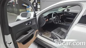 Volvo V60, 2019 — миниатюра 10