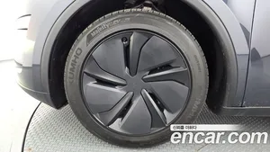 Tesla Model Y, 2025 — миниатюра 5