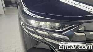 Toyota Alphard, 2025 — миниатюра 8