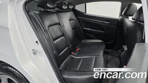 Hyundai Avante, 2016 — миниатюра 12