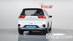 Kia Niro, 2023 — миниатюра 4
