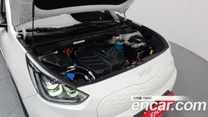 Kia Niro, 2023 — миниатюра 6