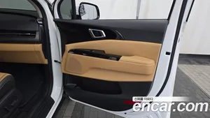 Kia Carnival, 2023 — миниатюра 15