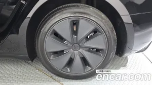 Tesla Model 3, 2024 — миниатюра 7