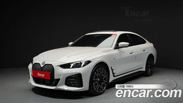 BMW i4, 2025 — фото автомобиля из Кореи